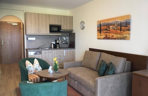 Bad Fuessing Apartment | Fewo mit 2 Badezimmern am Reiterhof, Nähe zu den Thermen