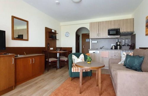 Bad Fuessing Apartment | Fewo mit 2 Badezimmern am Reiterhof, Nähe zu den Thermen