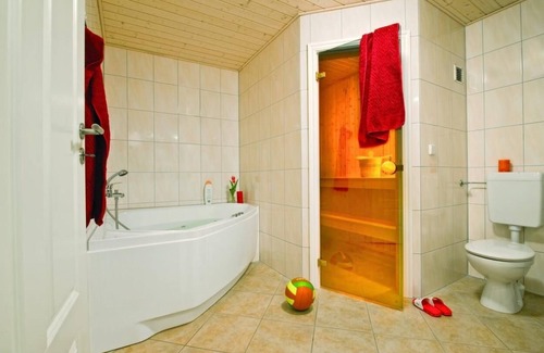 Wendisch Rietz Hotel | FeWo „Skipper“ 71m², 4 Pers. im Marinapark Scharmützelsee, Sauna, Whirlpool, Kamin