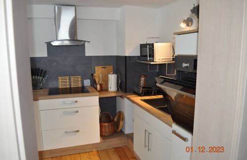 Waldhufen Apartment | FEWO Wolfseiche apartment, in the middle of nature, directly on the cycle path charging station