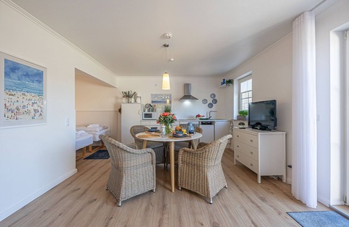 Wassersleben Apartment | fewo1846 - HolidayWassersleben (App. 648)/Studio app. with balcony & sea view