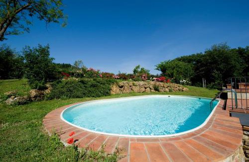 Radicondoli House | Fienile di Colletalli by VacaVilla