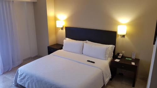Coatzacoalcos Hotel | Fiesta Inn Coatzacoalcos