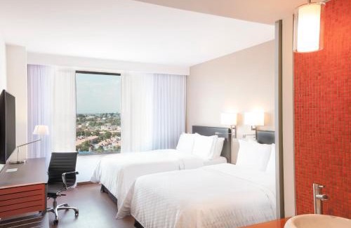 Puebla Hotel | Fiesta Inn Parque Puebla