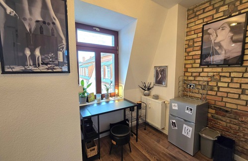 Leipziger Vorstadt Apartment | Fifty Shades of Green P18 Apartment