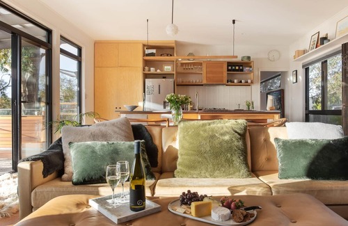 Geilston Bay House | Fig Place Wonderful Vista ITAS