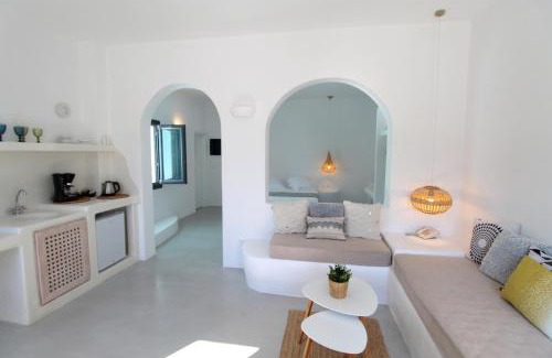 Perivolos Hotel | Filira Suites