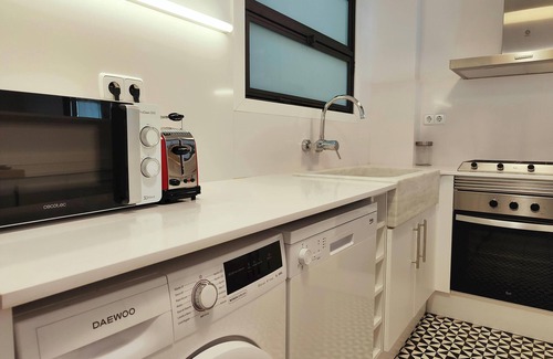 La Nova Esquerra de l'Eixample Apartment | Filmoteca Sarrià 3- your home away from home