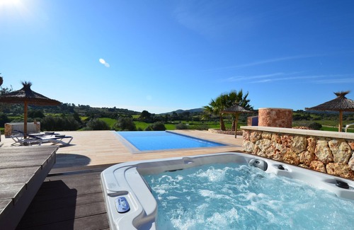 Manacor House | Finca al turó quiet Spa heated priv. Pool Panoramic Wifi Wireless Fireplace