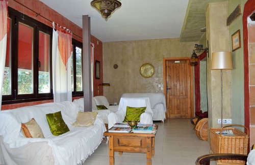 Pinos Genil Bed & Breakfast | Finca Aldabra
