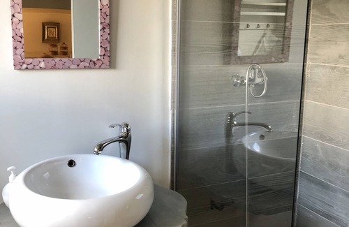 Pinos Genil Bed & Breakfast | Finca Aldabra