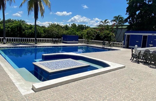 Flandes Villa | Finca Esperanza - Girardot - El Espinal