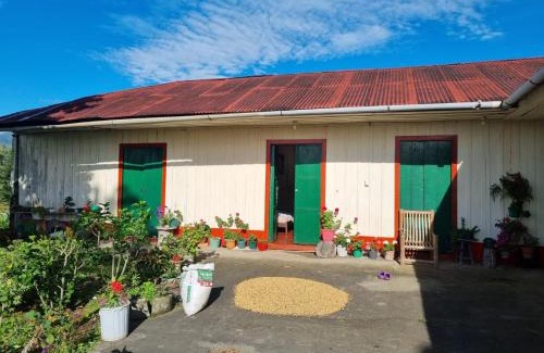 Falan House | Finca La Carolina