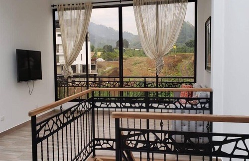 Pereira Villa | Finca Londres, espectacular para disfrutar con tu familia y amigos