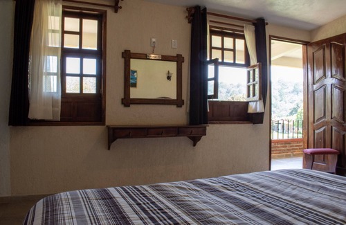 Villa del Carbon Hotel | Finca Marix, Villa de Carbón
