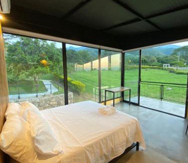 Redwood City House | Finca Termópilas