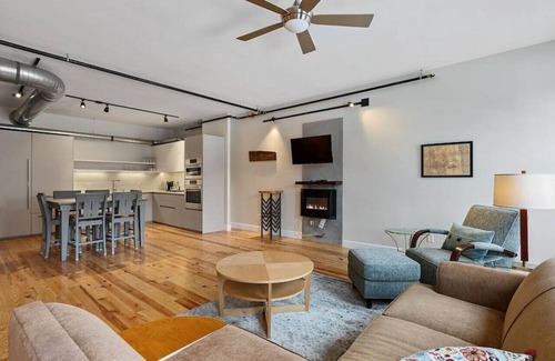 Over-the-Rhine Condo | Findlay Suites - Perfect Location Over the Rhine