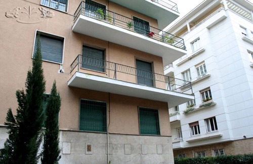 Quartiere Coppede Apartment | Finely Refurbished Flat located Rome City Center (WiFi, AirCo, Parking, Sat TV)