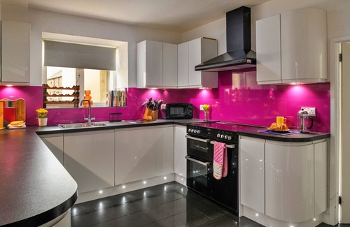Cwmtirmynach Cottage | Finest Retreats | Bodlawen