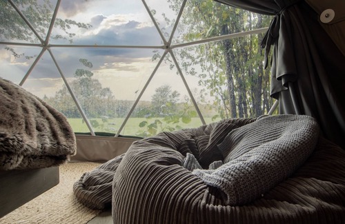 Chiddingstone Hoath Ski Chalet | Finest Retreats | Chartwell Luxury Dome