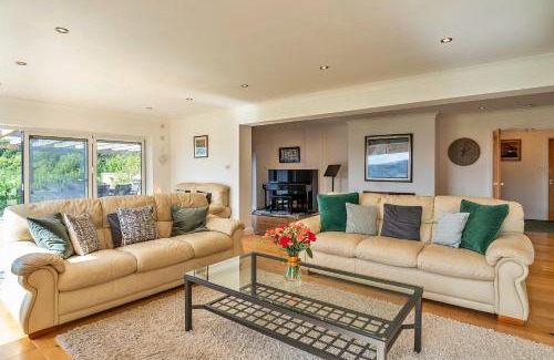 Newton Saint Cyres House | Finest Retreats - Gratton House