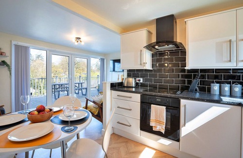 Bont Newydd Ski Chalet | Finest Retreats | Lindisview