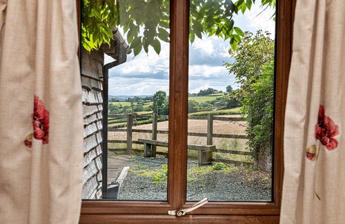 Church Stoke Cottage | Finest Retreats | The Dairyhouse