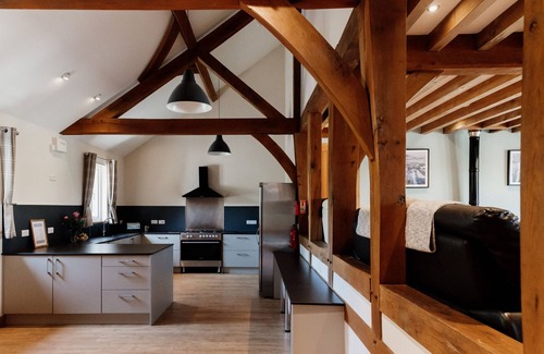 Devils Bridge Cottage | Finest Retreats - The Welsh Barn
