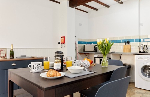 Dalbury Lees Cottage | Finest Retreats | The Pig Barn