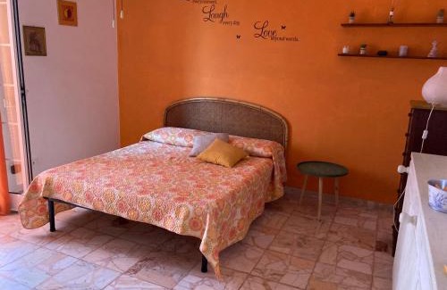 Luni Apartment | finestra tra cielo e mare