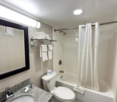 Bath Hotel | Finger lakes inn & suites