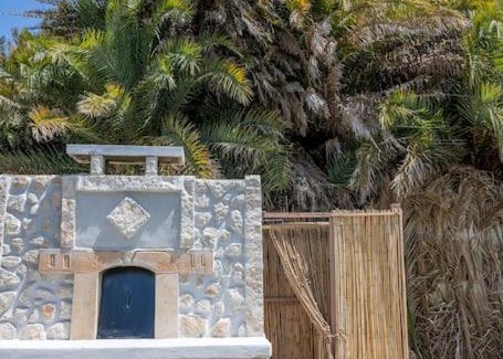 Vai House | Finikas House
