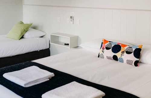 Finley Hotel | Finley Country Club Hotel Motel