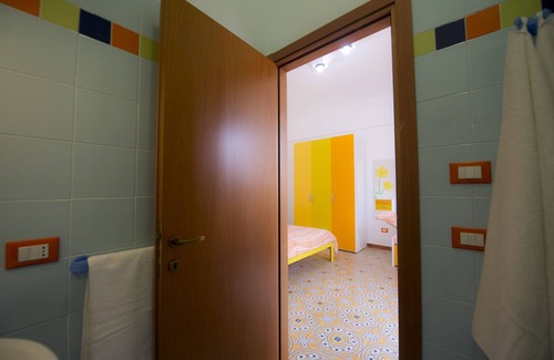 Caucana-finaiti-casuzze-finaiti Nord Bed & Breakfast | Fiori Gialli Caucana