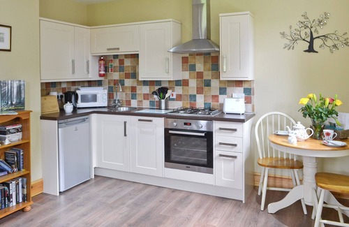 Newcastle-upon-Tyne Cottage | Fir Tree Cottage - UKC646