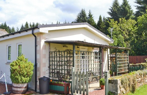 Newcastle-upon-Tyne Cottage | Fir Tree Cottage - UKC646