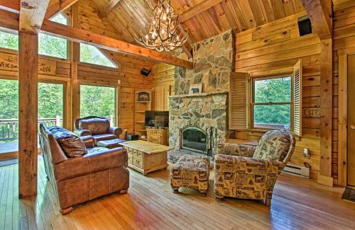 Long Pond House | Fire Pit and Hot Tub Poconos Family Cabin!