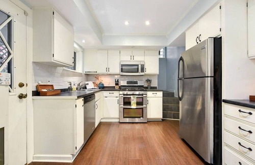 Bloomfield House | Fire Pit + Family Friendly + Great Location!