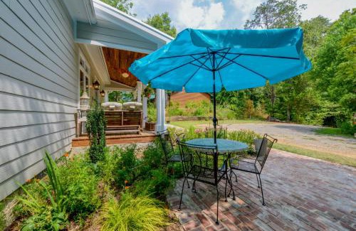 Samantha House | Firefly Lake House