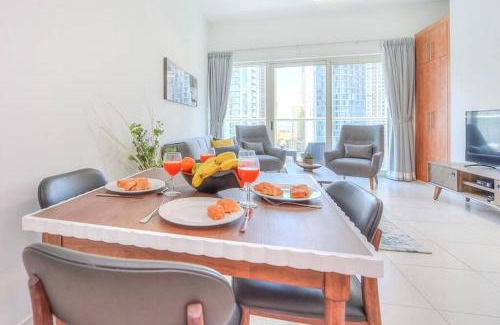 Dubai Marina Apartment | FIRST CLASS 2BR with Exquisite Full Marina View