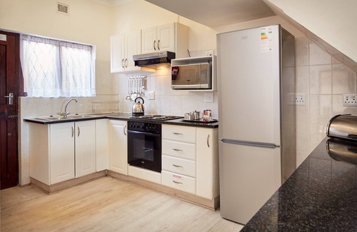 Shelly Beach Apartment | First Group Club Hacienda