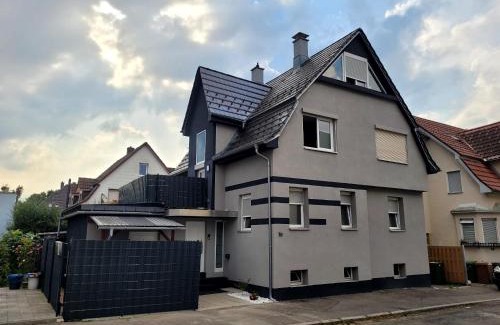Villingen-Schwenningen Apartment | Fischer Apartment 1 - moderne Monteurs- & Ferienwohnung mit 2 Schlafzimmern - neu renoviert mit großer privater Terrasse