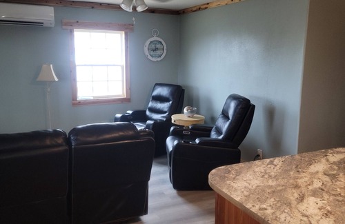 Dulac House | Fish Camp Sleeps 7 Nestled In The Heart Of Fishing Paradise. Redone after Ida.