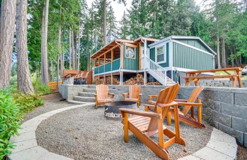 Port Ludlow House | Fish, Crab and Clam Waterfront Gem in Port Ludlow