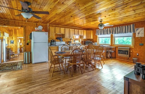 Hammond Cabin | Fish~N~Moor Cabin