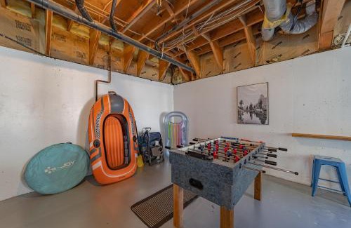 Salyer House | Fisher's River Bar- Private Beach Access