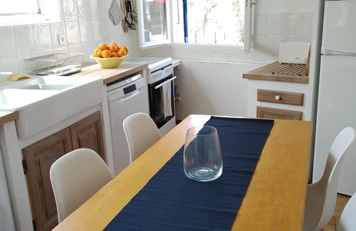 Le Brusc House | Fisherman's house on the port of Brusc