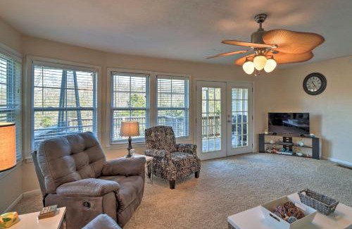 Bull Shoals House | Fisherman-Friendly Bull Shoals Escape on Lakefront