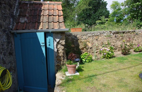 Plouguiel House | Fisherman's cottage, near Tréguier and Plougrescant, beaches 10 minutes away