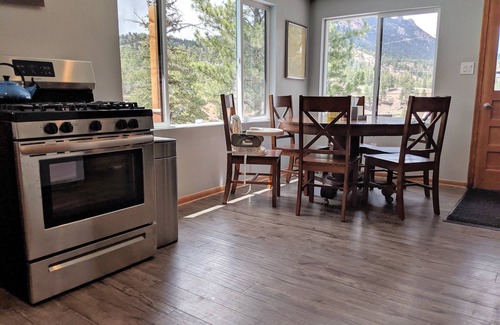 Sedalia Cabin | Fisherman's & Outdoorsman's Paradise!